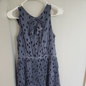 Banana Republic size 4